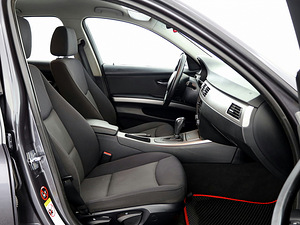 BMW 318 Business Facelift ATM 2.0 95kW (6 фото из 7)