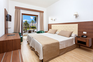 DON MANOLITO HOTEL (4 фото из 7)