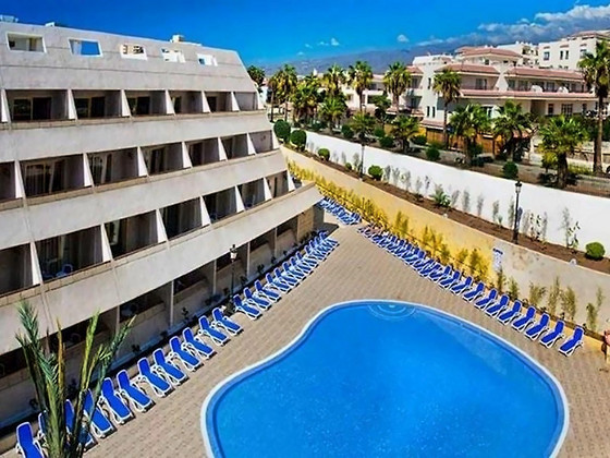 LAS PIRAMIDES RESORT