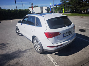 Audi q5 (6 foto / 7)