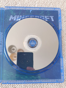 Minecraft для ps4 (4 фото из 5)