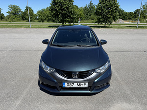 Honda Civic (2 фото из 7)