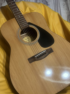 Yamaha F310 (1 фото из 3)