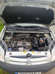 Автомобиль Citroen Berlingo (7 фото из 15)