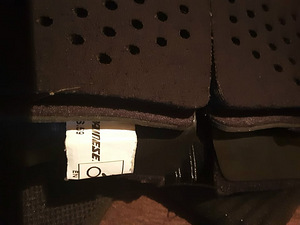 Dainese originaal (5 foto / 7)
