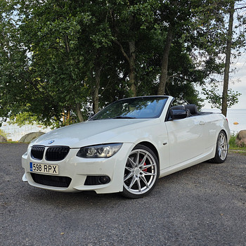 BMW E93 330d facelift 2011, кабриолет, автомат, рег. сбор оп