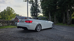 BMW E93 330d facelift 2011.cabrio automaat Reg.tasu tasutud (3 foto / 12)