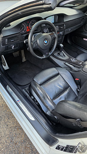 BMW E93 330d facelift 2011.cabrio automaat Reg.tasu tasutud (9 foto / 12)