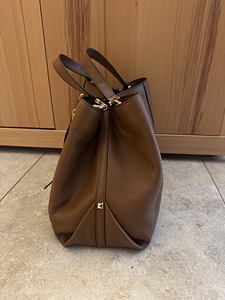 Новая кожаная сумка Michael Kors (3 фото из 4)