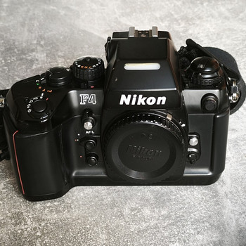 Nikon F4
