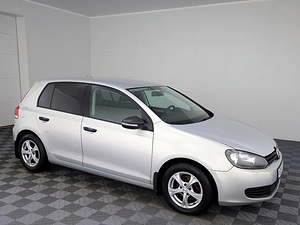 Volkswagen Golf Comfortline ATM 1.2 77kW (1 фото из 8)