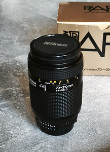 Nikkor AF 70-210 f 4-5,6 D (1 foto / 3)