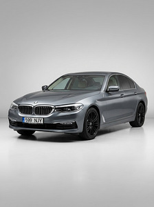 2017 BMW 520d g30 дизель Xdrive 140kW 224000км (1 фото из 15)