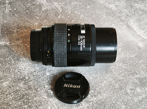 Nikkor AF 35-105 f 3,5-4,5 (2 фото из 4)