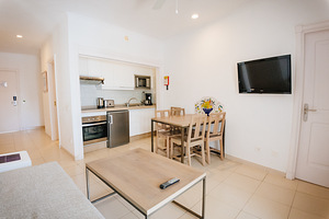 APARTAMENTOS PARQUE DEL SOL (10 фото из 10)