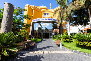 VILLA DE ADEJE BEACH (2 фото из 10)
