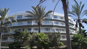 GARA SUITES GOLF & SPA (2 фото из 10)