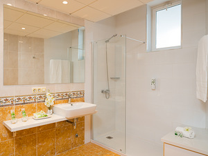 GARA SUITES GOLF & SPA (6 фото из 10)