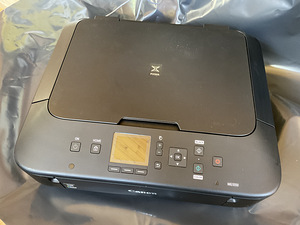 Canon mg5550 töötav printer-skanner (1 foto / 1)