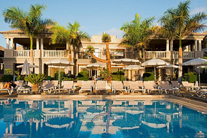 MARYLANZA SUITES & SPA (3 фото из 10)