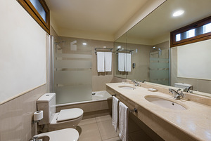 MARYLANZA SUITES & SPA (8 фото из 10)