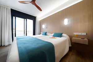 PARQUE LA PAZ HOTEL (8 фото из 10)