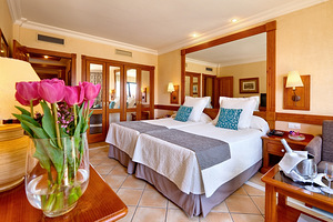 GF COSTA ADEJE GRAN HOTEL (8 фото из 10)