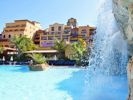 EUROPE VILLA CORTES