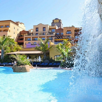 EUROPE VILLA CORTES
