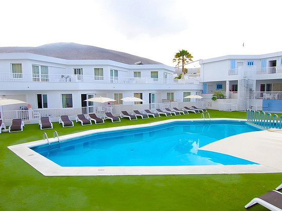 CHECKIN BUNGALOWS ATLANTIDA