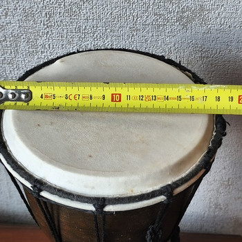 Djembe, muusikainstrument.