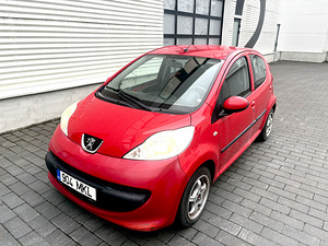 Peugeot 107 (1 фото из 15)