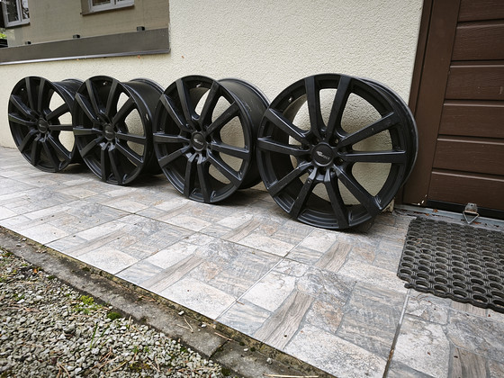 19" Brock RC25 matt black veljed