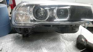 BMW-X3 (F25) 11.2010-12.2014 (8 foto / 8)