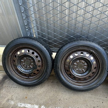 Диски с летними шинами r16/205/55 toyota