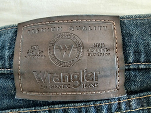 MEESTE TEKSAD WRANGLER AUTHENTIC JEANS suurus 48x29 (1 foto / 3)