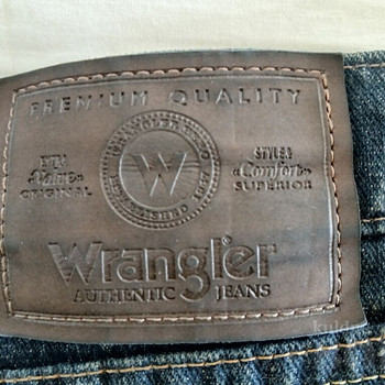 Мужские джинсы Wrangler Authentic Jeans