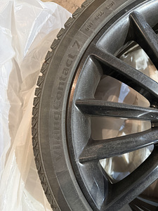 Диски BMW 6863419 + зимние шины 245/40 R19 (5 фото из 7)