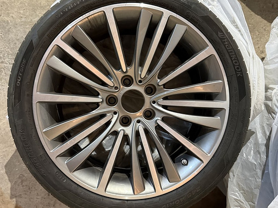 Диски BMW W-Speiche 423 F10 F11 + летние шины R19