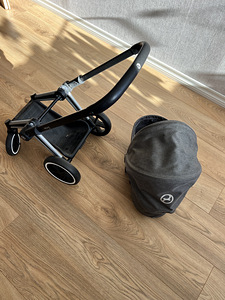 Кукольная коляска Cybex (1 фото из 4)