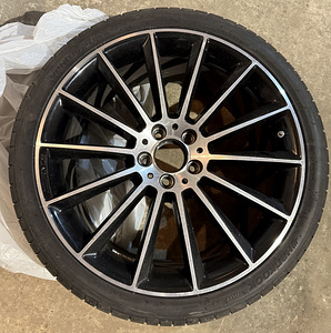 MB AMG 20" 14 Spoke Turbine veljed + suverehvid R20 (2 foto / 7)