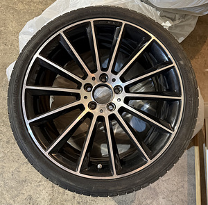 MB AMG 20" 14 Spoke Turbine veljed + suverehvid R20 (1 foto / 7)