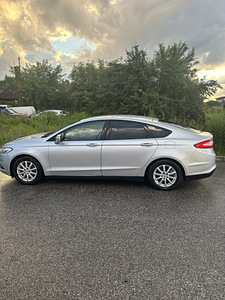 Ford Mondeo (2 фото из 12)