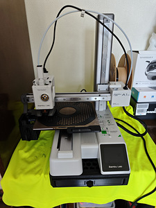Bambu Lab A1 mini 3D Printer (1 foto / 3)