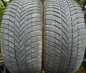 R19 Bridgestone M+S 265/55/19 - 2tk - DOT24 - paigaldus (1 foto / 2)