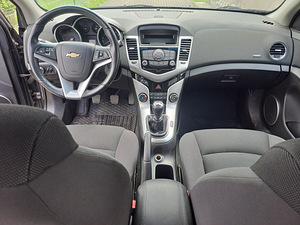 Chevrolet Cruze 1.6 91kW, 2012а. (3 фото из 4)