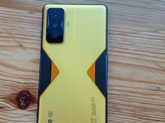Telefon