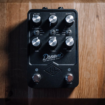 Universal Audio UAFX '65 Dream Reverb amp