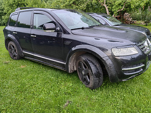 Volkswagen Touareg 2003 2.5 TDI механика (3 фото из 6)