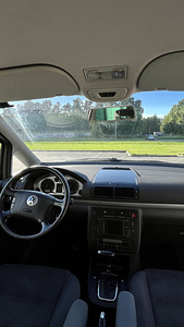 Volkswagen Sharan 1.9tdi автомат (9 фото из 13)